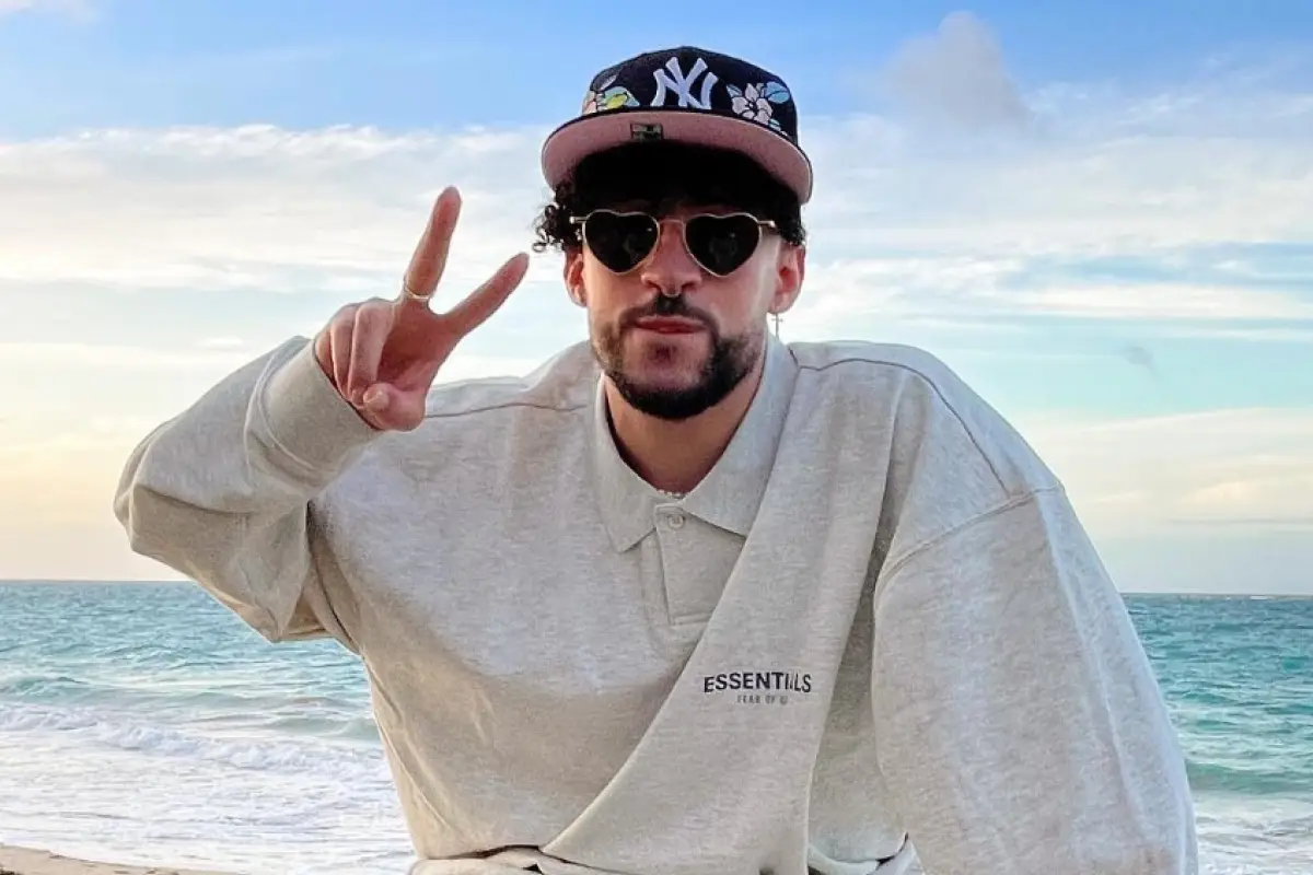 Bad Bunny no abandona la polémica:  fanáticos denu