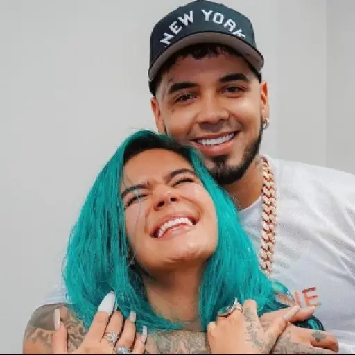 ¿Karol G y Anuel juntos?