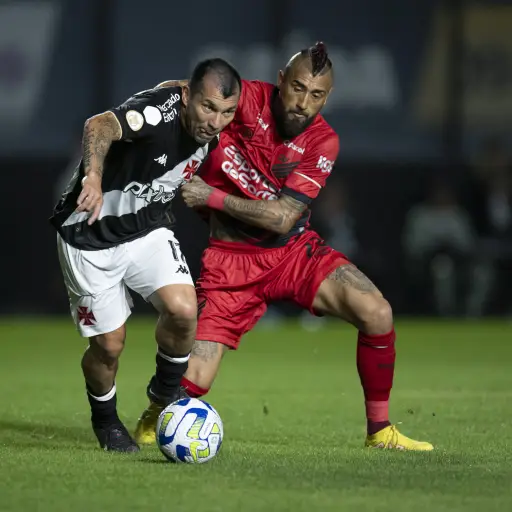 Arturo Vidal Y Gary Medel