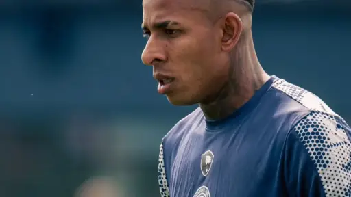 Sebastián Villa ,instagram @sebastian14villa